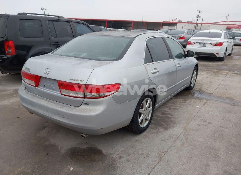 Photo 4 of 2003 Honda Accord 3.0 EX (VIN 1HGCM66593A052041)