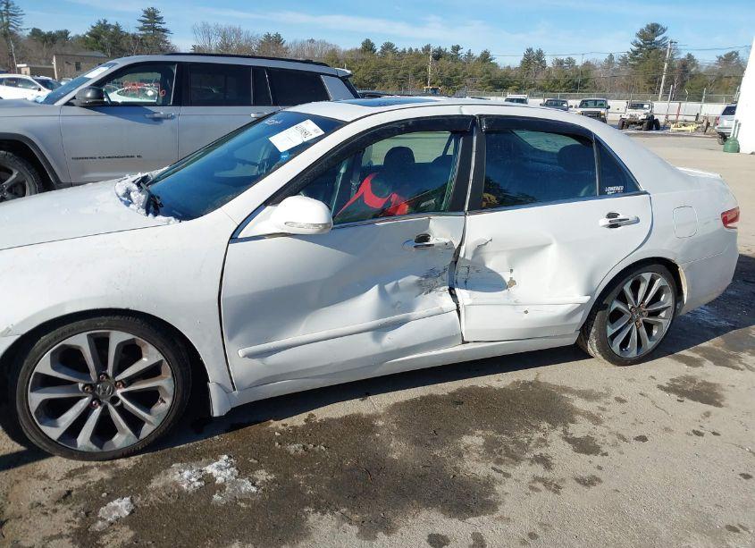 Photo 6 of 2003 Honda Accord 3.0 EX (VIN 1HGCM66593A069146)