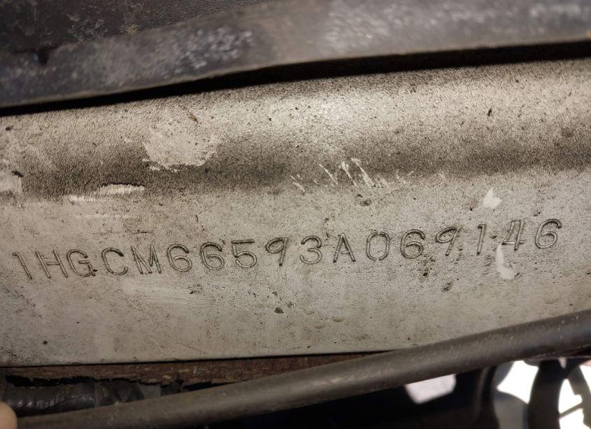 Photo 9 of 2003 Honda Accord 3.0 EX (VIN 1HGCM66593A069146)