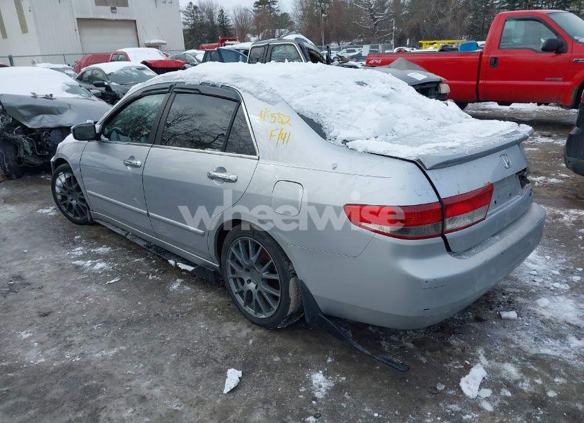 Photo 3 of 2003 Honda Accord 3.0 EX (VIN 1HGCM66593A093625)