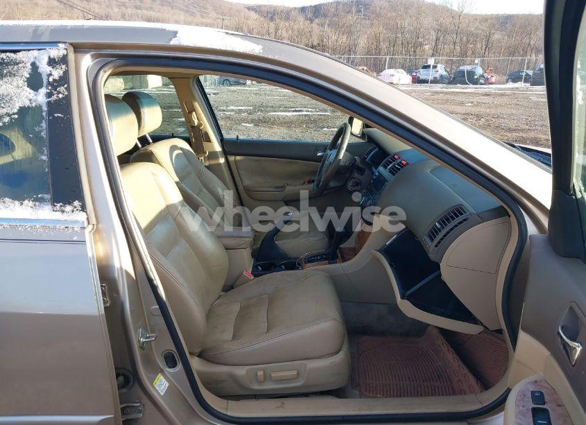 Photo 5 of 2004 Honda Accord 3.0 EX (VIN 1HGCM66594A009983)