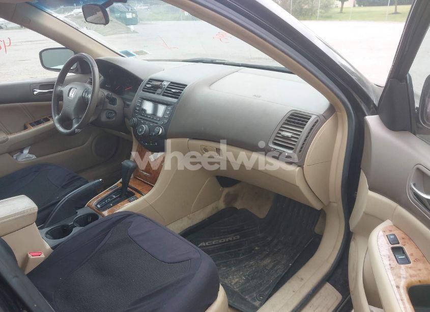 Photo 5 of 2004 Honda Accord 3.0 EX (VIN 1HGCM66594A098504)