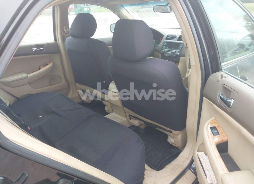 Photo 8 of 2004 Honda Accord 3.0 EX (VIN 1HGCM66594A098504)