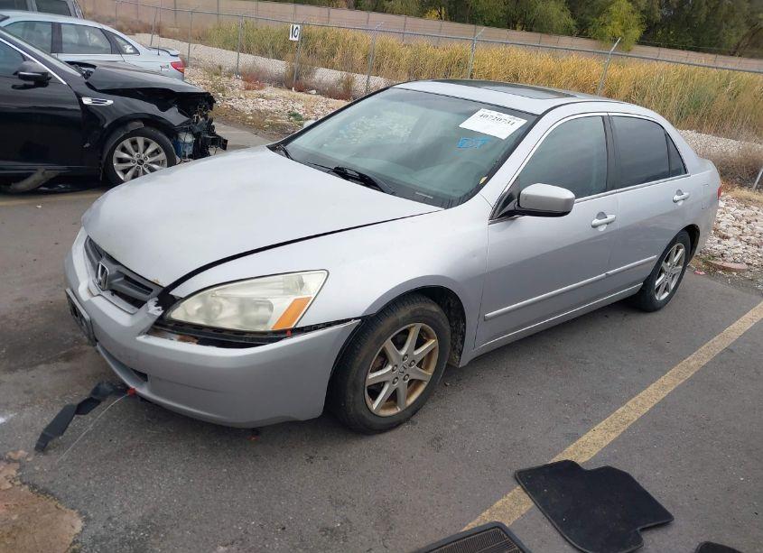 Photo 2 of 2004 Honda Accord 3.0 EX (VIN 1HGCM66594A104298)