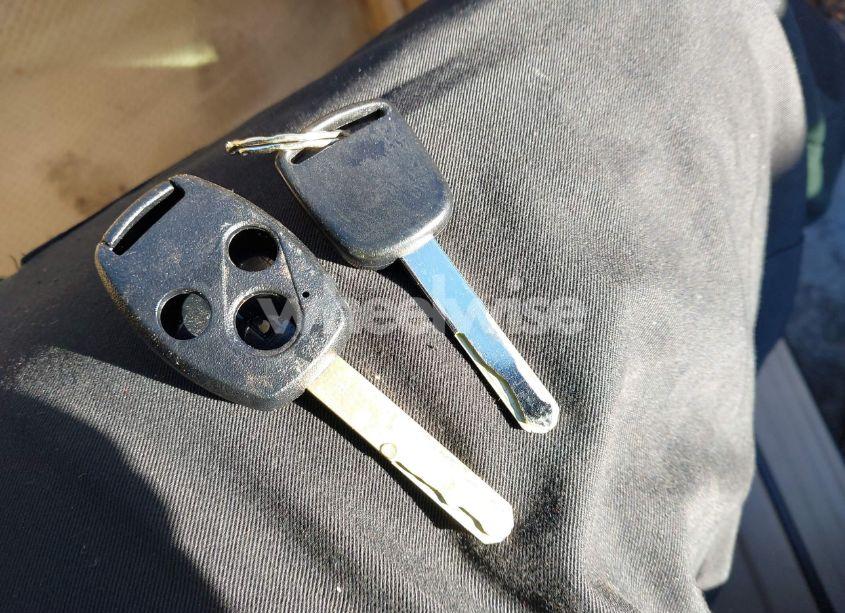 Photo 11 of 2005 Honda Accord 3.0 EX (VIN 1HGCM66595A016420)