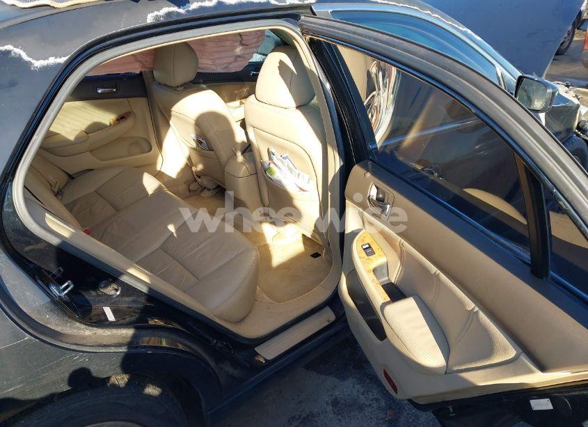 Photo 8 of 2005 Honda Accord 3.0 EX (VIN 1HGCM66595A016420)