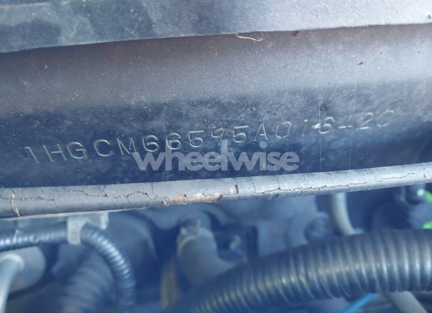 Photo 9 of 2005 Honda Accord 3.0 EX (VIN 1HGCM66595A016420)