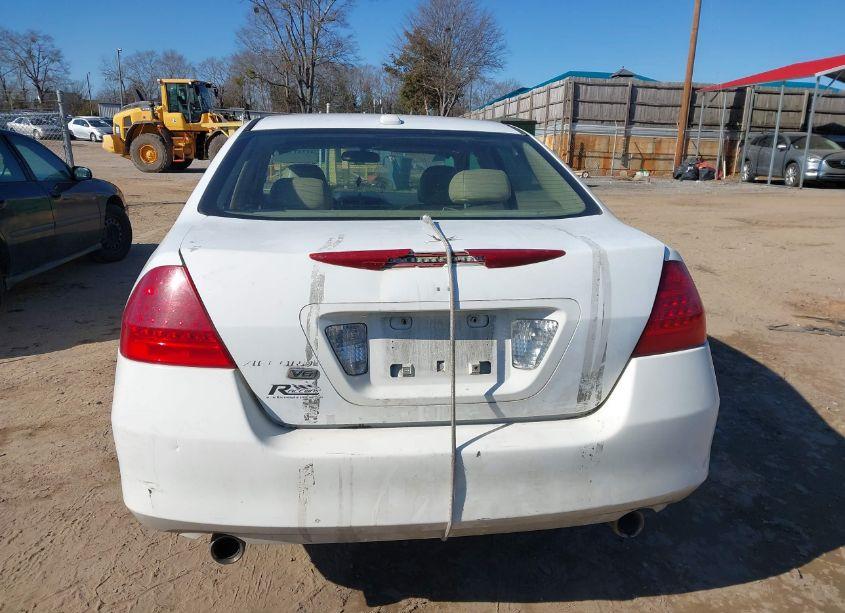 Photo 13 of 2006 Honda Accord 3.0 EX (VIN 1HGCM66596A022025)