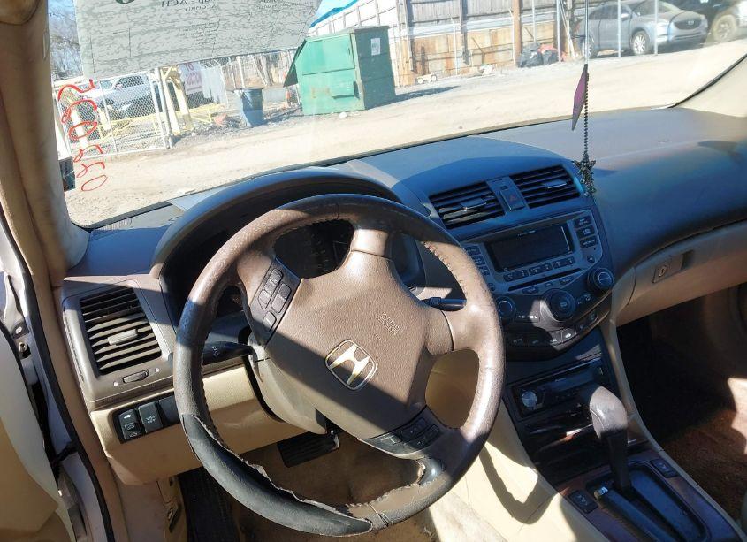 Photo 15 of 2006 Honda Accord 3.0 EX (VIN 1HGCM66596A022025)