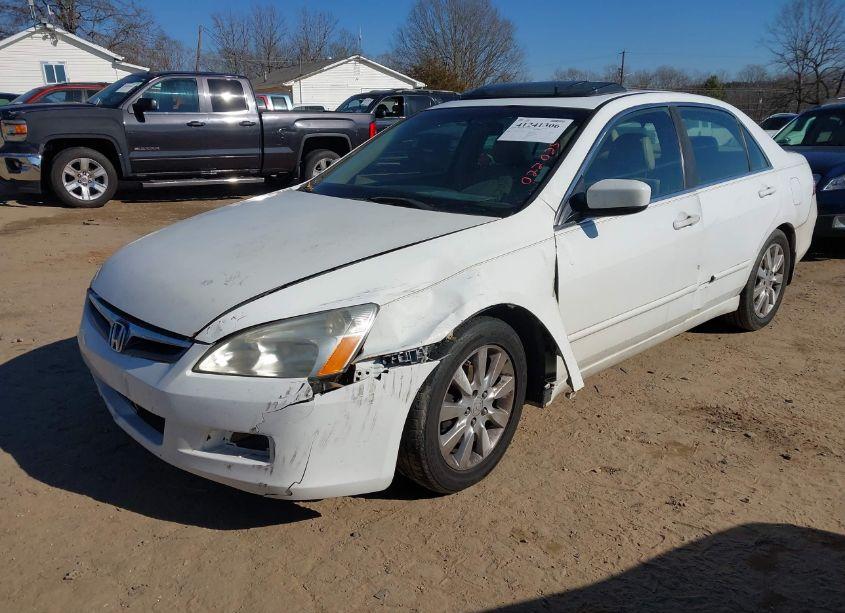 Photo 2 of 2006 Honda Accord 3.0 EX (VIN 1HGCM66596A022025)
