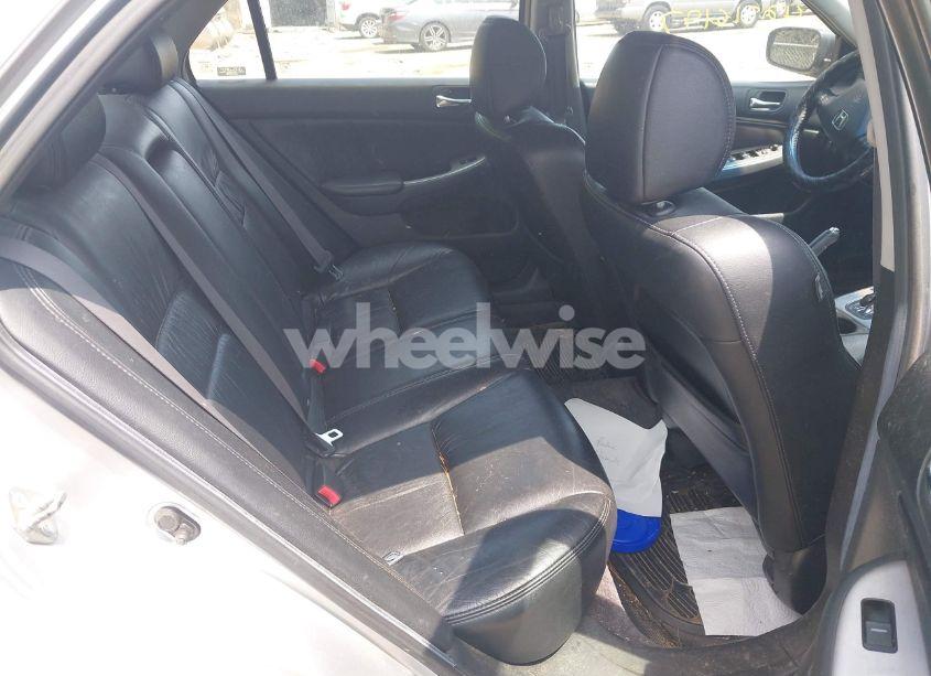 Photo 8 of 2006 Honda Accord 3.0 EX (VIN 1HGCM66596A041528)