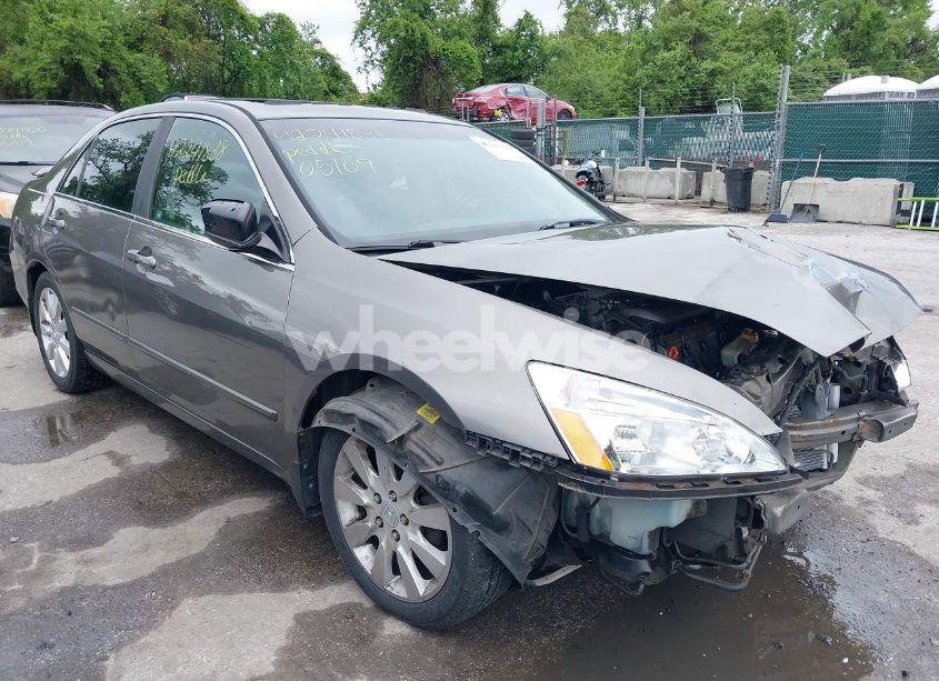 Photo 15 of 2006 Honda Accord 3.0 EX (VIN 1HGCM66596A063397)