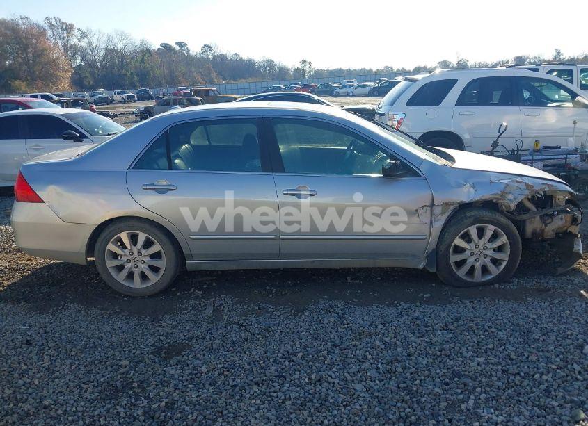 Photo 13 of 2007 Honda Accord 3.0 EX (VIN 1HGCM66597A007073)