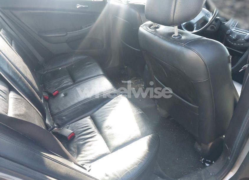 Photo 8 of 2007 Honda Accord 3.0 EX (VIN 1HGCM66597A007073)