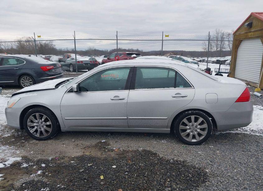Photo 14 of 2007 Honda Accord 3.0 EX (VIN 1HGCM66597A021636)
