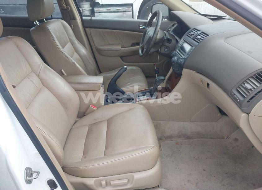 Photo 5 of 2007 Honda Accord 3.0 EX (VIN 1HGCM66597A035925)