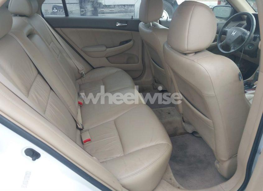 Photo 8 of 2007 Honda Accord 3.0 EX (VIN 1HGCM66597A035925)
