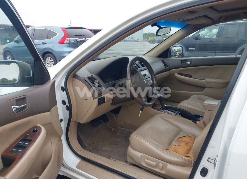 Photo 5 of 2007 Honda Accord 3.0 EX (VIN 1HGCM66597A045449)