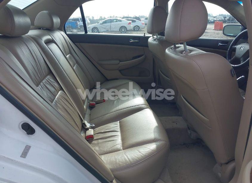 Photo 8 of 2007 Honda Accord 3.0 EX (VIN 1HGCM66597A062705)