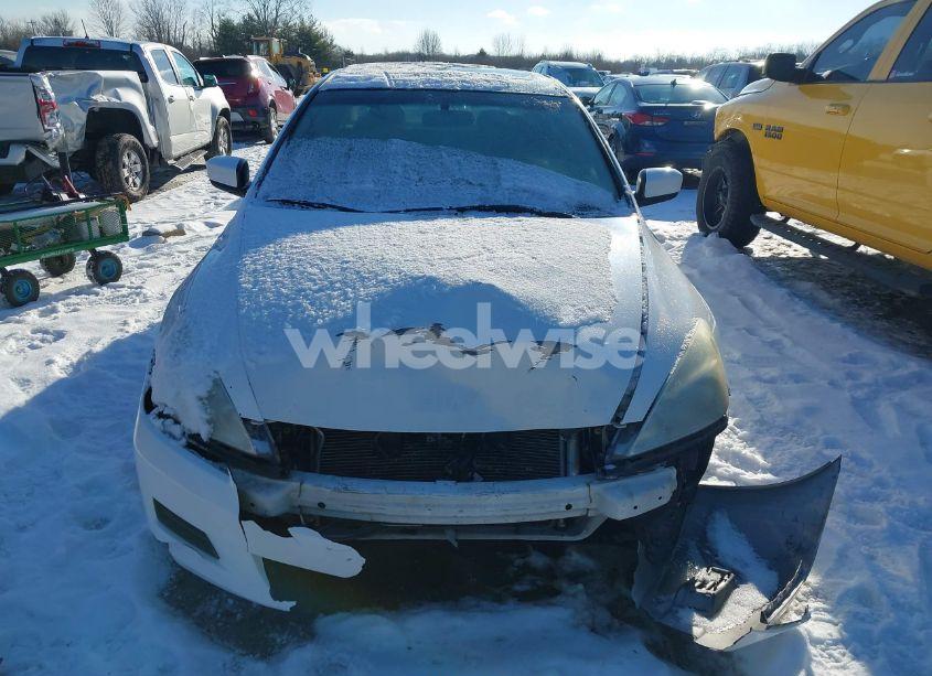 Photo 12 of 2007 Honda Accord 3.0 EX (VIN 1HGCM66597A065331)