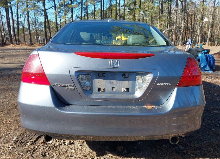 Photo 17 of 2007 Honda Accord 3.0 EX (VIN 1HGCM66597A089211)