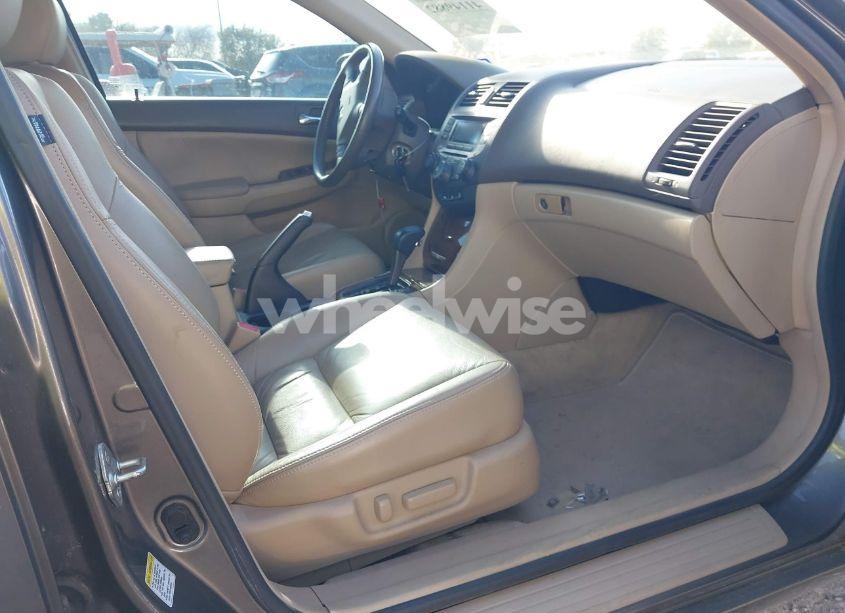 Photo 5 of 2007 Honda Accord 3.0 EX (VIN 1HGCM66597A097311)