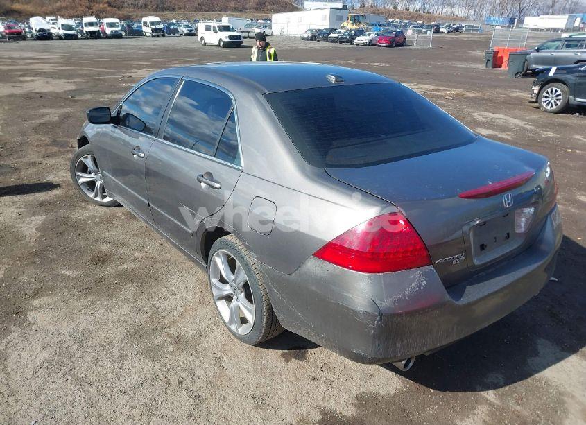 Photo 3 of 2007 Honda Accord 3.0 EX (VIN 1HGCM66597A103446)