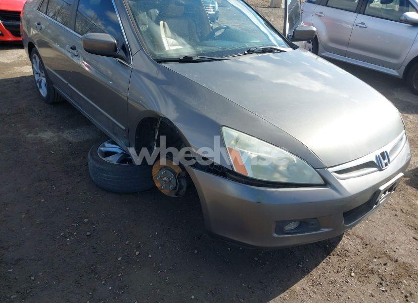 Photo 6 of 2007 Honda Accord 3.0 EX (VIN 1HGCM66597A103446)