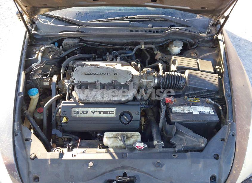 Photo 10 of 2003 Honda Accord 3.0 EX (VIN 1HGCM665X3A049066)