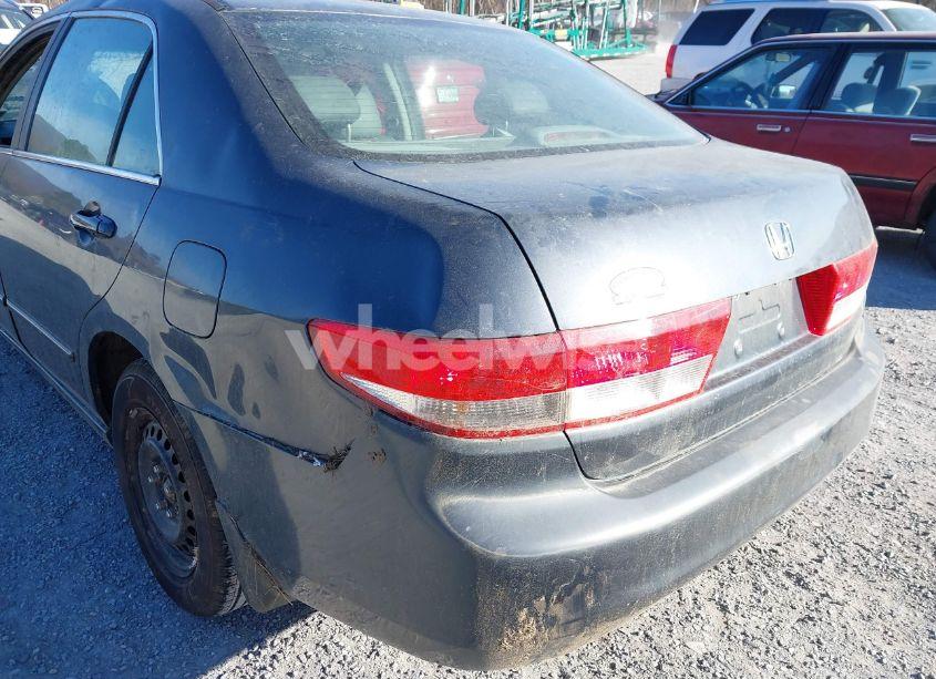 Photo 13 of 2003 Honda Accord 3.0 EX (VIN 1HGCM665X3A049066)