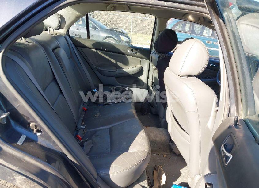 Photo 8 of 2003 Honda Accord 3.0 EX (VIN 1HGCM665X3A049066)