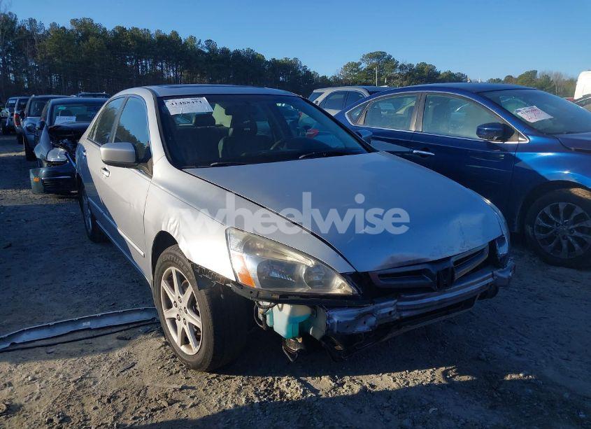 2003 Honda Accord 3.0 EX (VIN 1HGCM665X3A062464) main photo