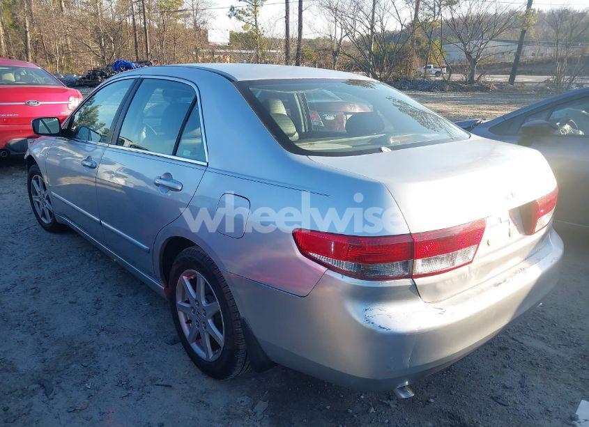 Photo 3 of 2003 Honda Accord 3.0 EX (VIN 1HGCM665X3A062464)