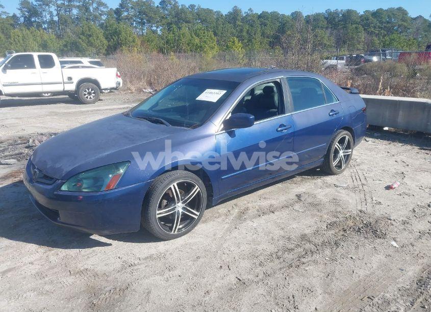 Photo 2 of 2003 Honda Accord 3.0 EX (VIN 1HGCM665X3A065025)