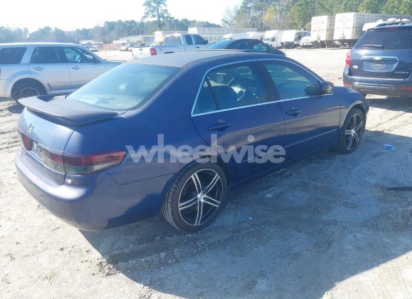 Photo 4 of 2003 Honda Accord 3.0 EX (VIN 1HGCM665X3A065025)