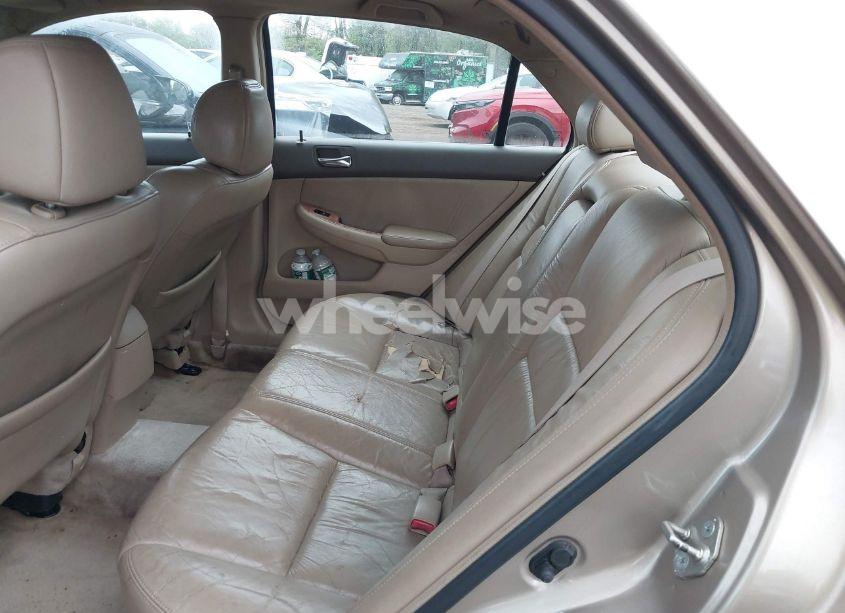 Photo 8 of 2003 Honda Accord 3.0 EX (VIN 1HGCM665X3A075800)