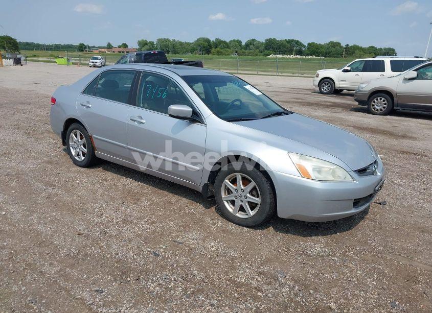 2003 Honda Accord 3.0 EX (VIN 1HGCM665X3A089101) main photo