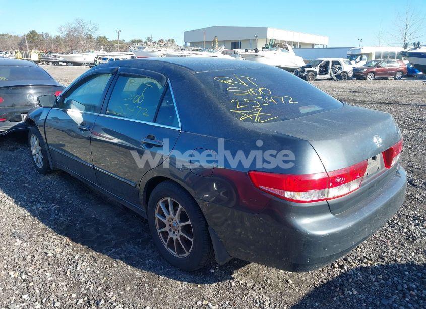 Photo 3 of 2003 Honda Accord 3.0 EX (VIN 1HGCM665X3A091687)