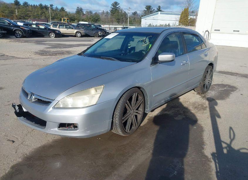 Photo 2 of 2003 Honda Accord 3.0 EX (VIN 1HGCM665X3A103210)