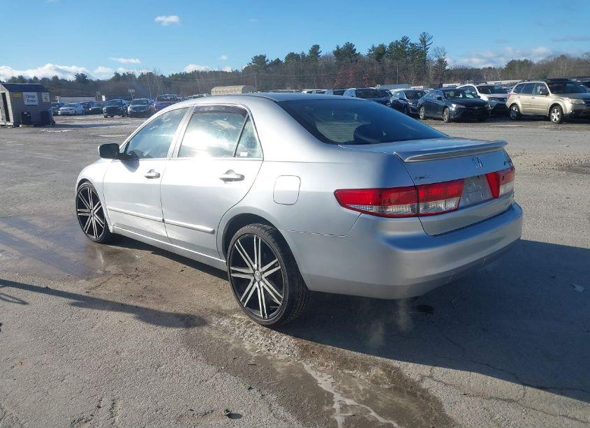 Photo 3 of 2003 Honda Accord 3.0 EX (VIN 1HGCM665X3A103210)