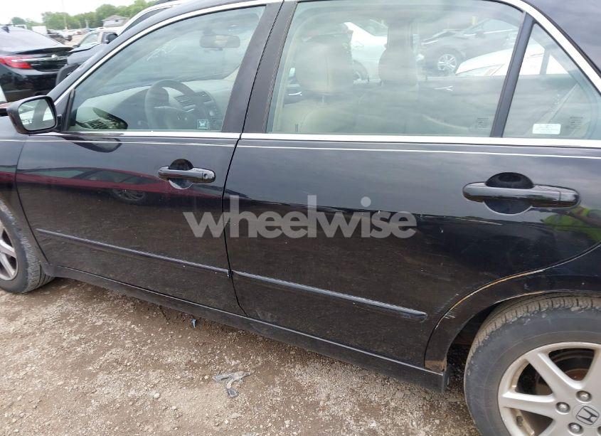 Photo 14 of 2004 Honda Accord 3.0 EX (VIN 1HGCM665X4A024492)