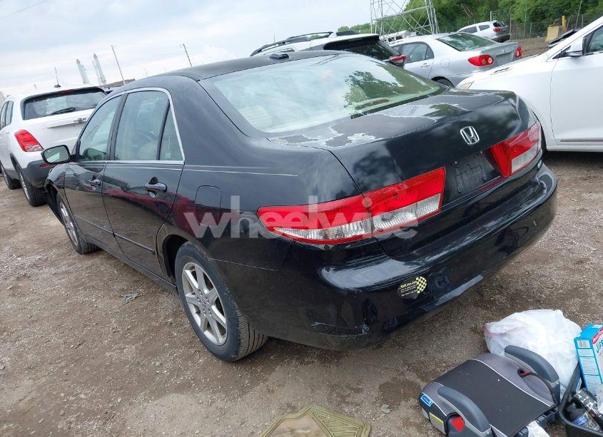 Photo 3 of 2004 Honda Accord 3.0 EX (VIN 1HGCM665X4A024492)