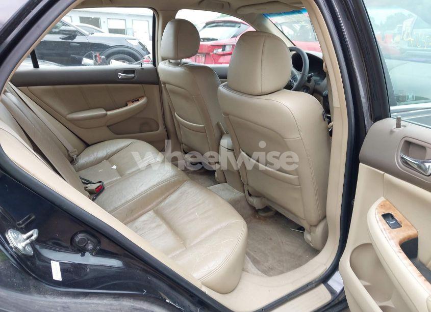 Photo 8 of 2004 Honda Accord 3.0 EX (VIN 1HGCM665X4A024492)