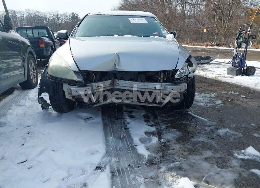 Photo 6 of 2004 Honda Accord 3.0 EX (VIN 1HGCM665X4A063549)