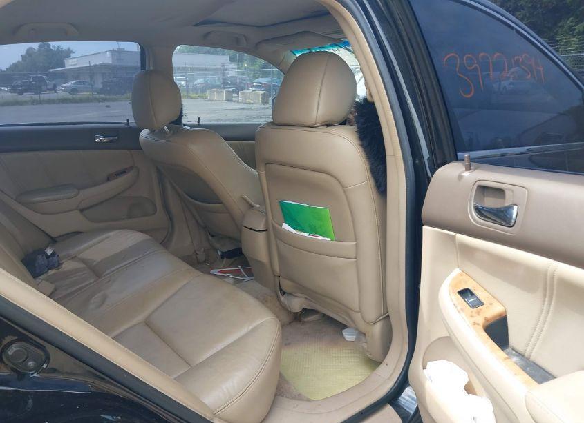 Photo 8 of 2004 Honda Accord 3.0 EX (VIN 1HGCM665X4A071702)