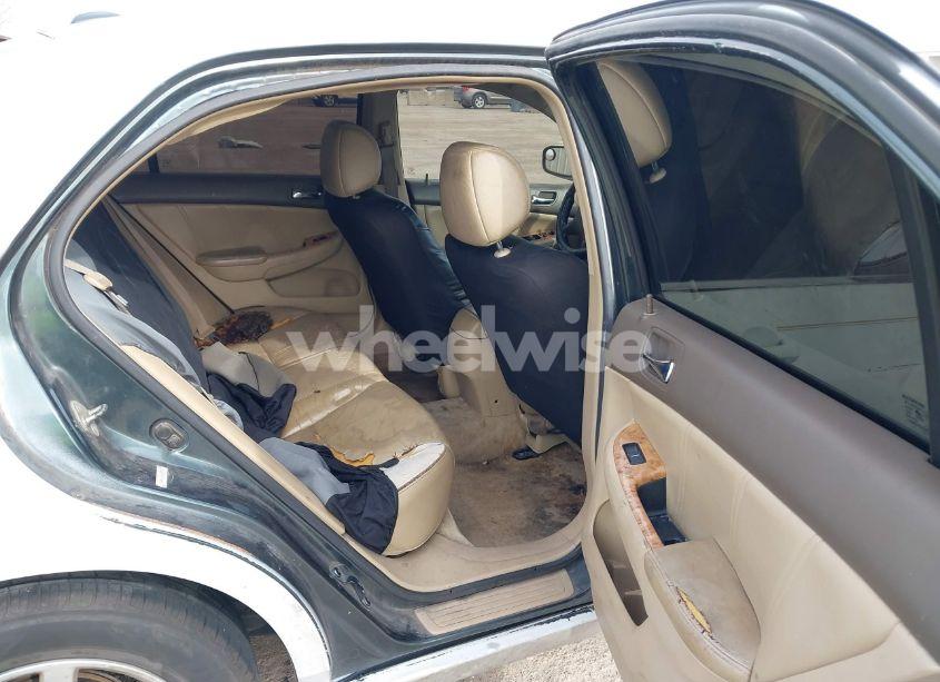 Photo 8 of 2004 Honda Accord 3.0 EX (VIN 1HGCM665X4A085180)