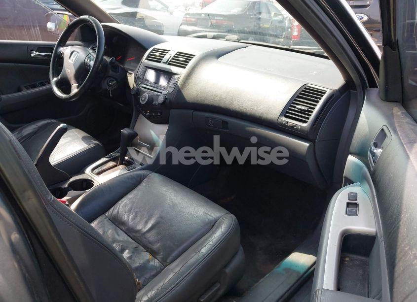 Photo 5 of 2004 Honda Accord 3.0 EX (VIN 1HGCM665X4A101247)