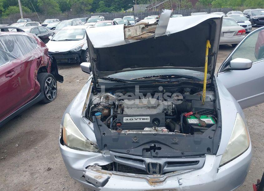 Photo 10 of 2004 Honda Accord 3.0 EX (VIN 1HGCM665X4A103371)