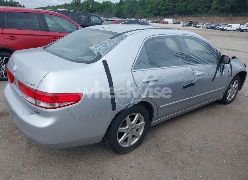 Photo 4 of 2004 Honda Accord 3.0 EX (VIN 1HGCM665X4A103371)