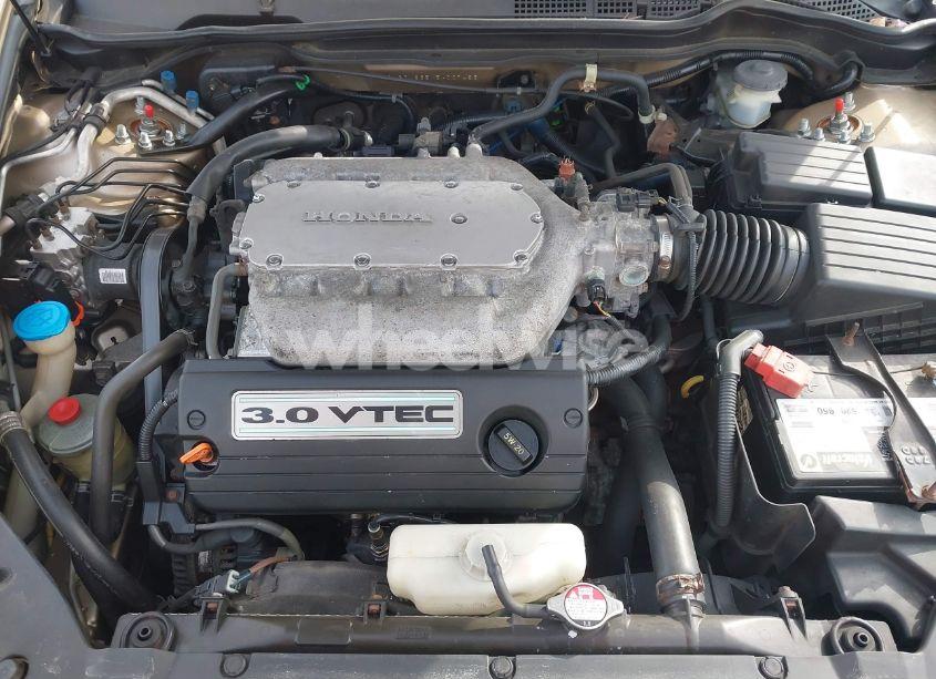 Photo 10 of 2005 Honda Accord 3.0 EX (VIN 1HGCM665X5A007483)